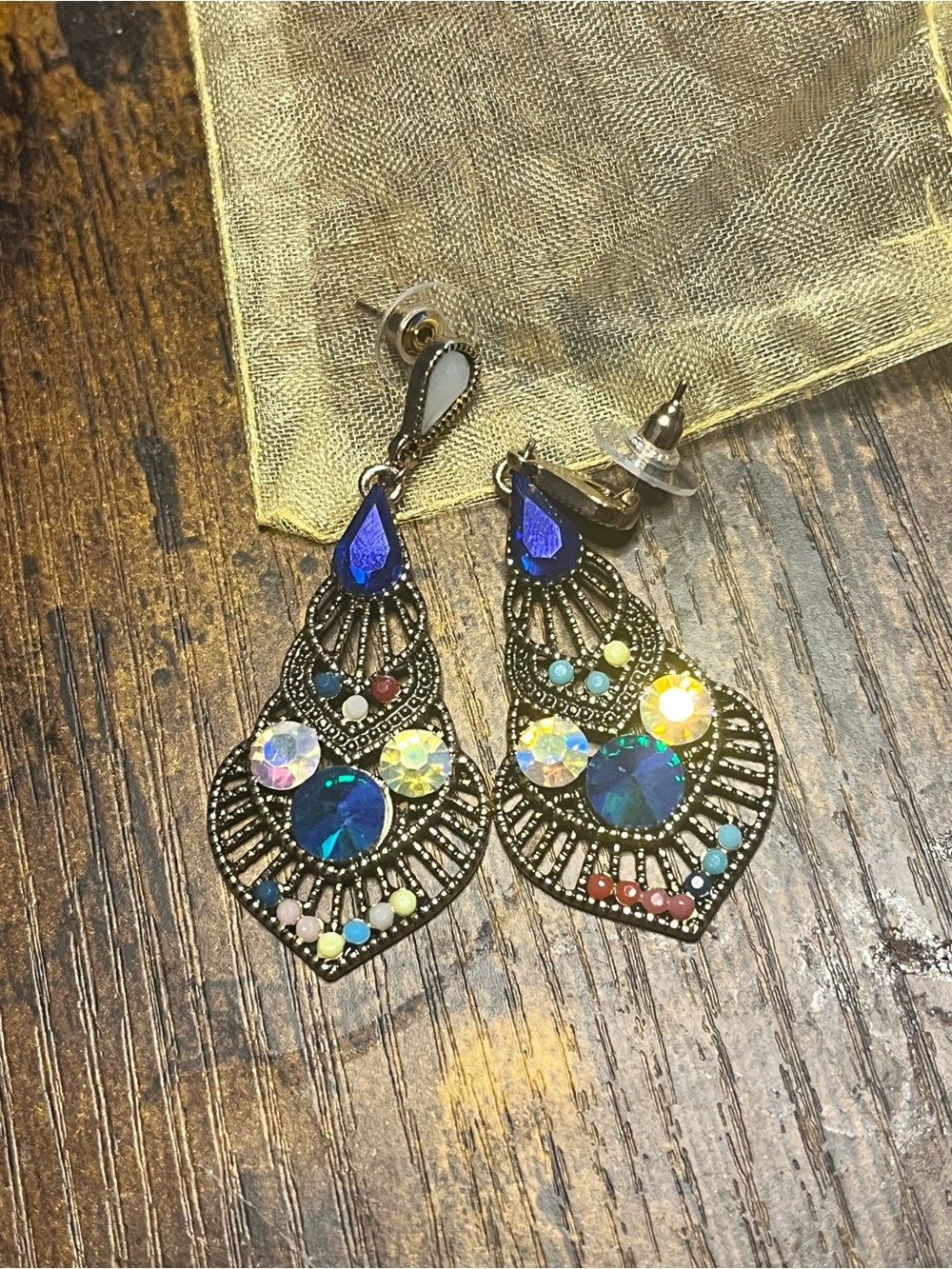 Vintage-Inspired Multicolor Filigree Drop Earrings — Blue Accent